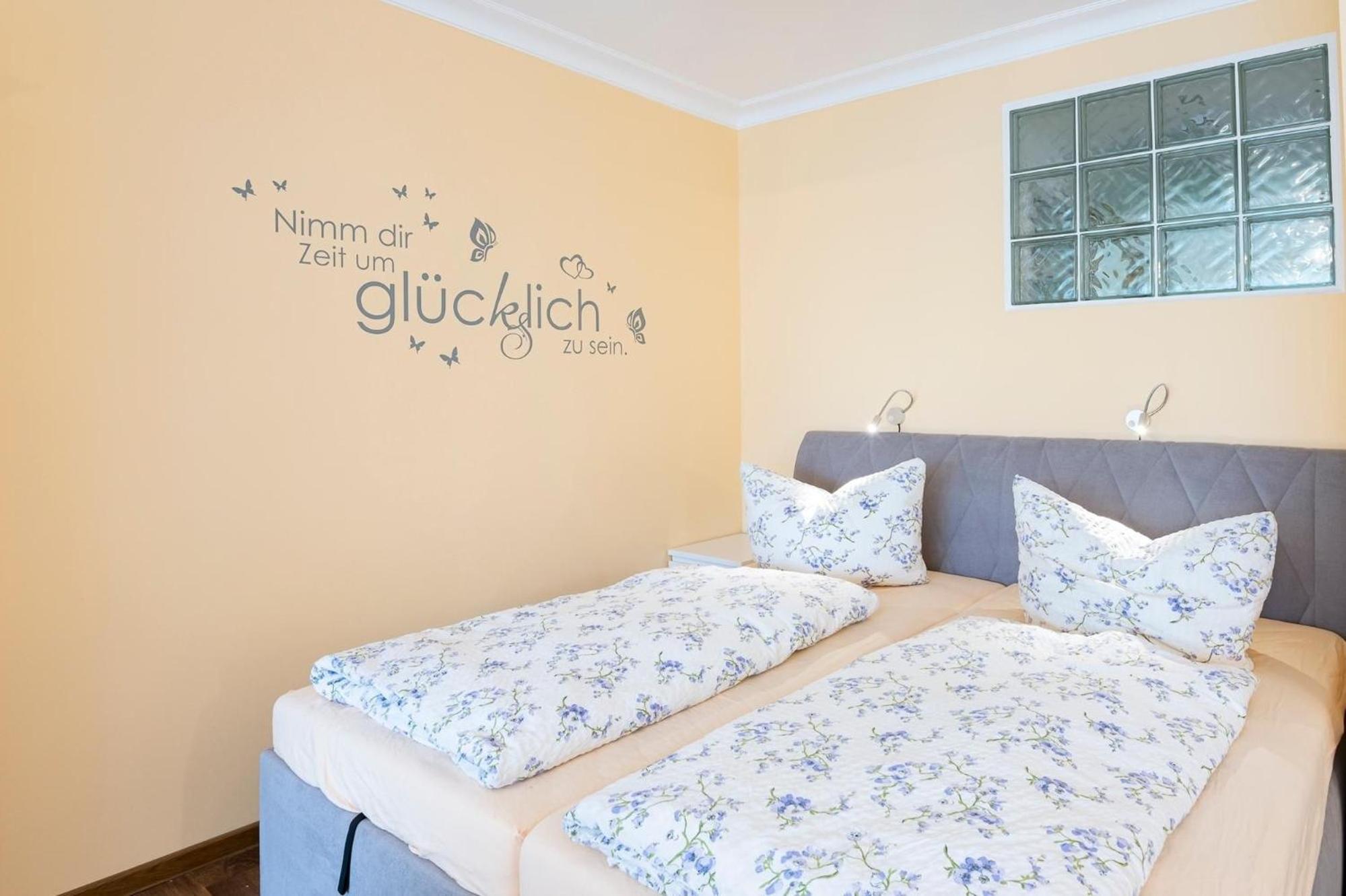 Апартаменты Waldstrasse 8 Gluecksoase Келленхузен Экстерьер фото